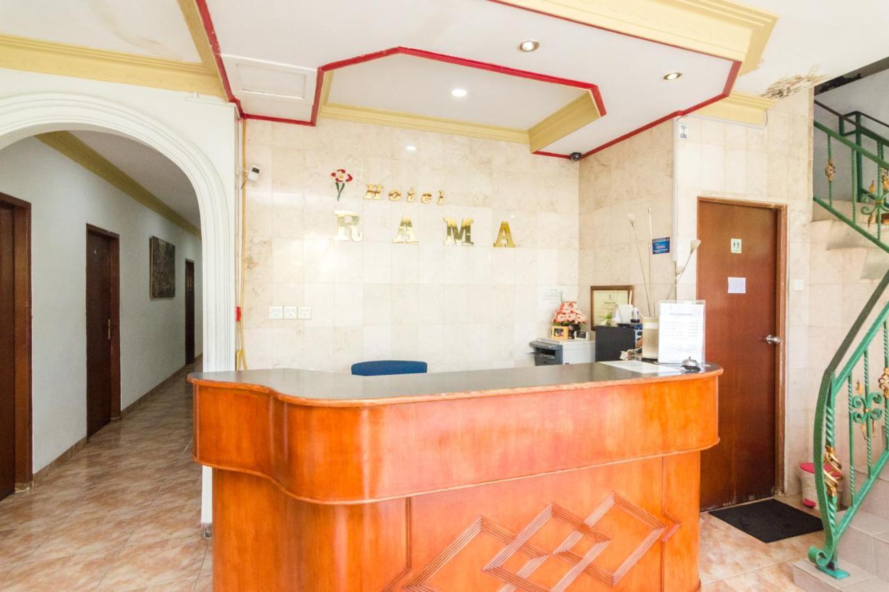 Oyo 2422 Rama Hotel ناغويا المظهر الخارجي الصورة