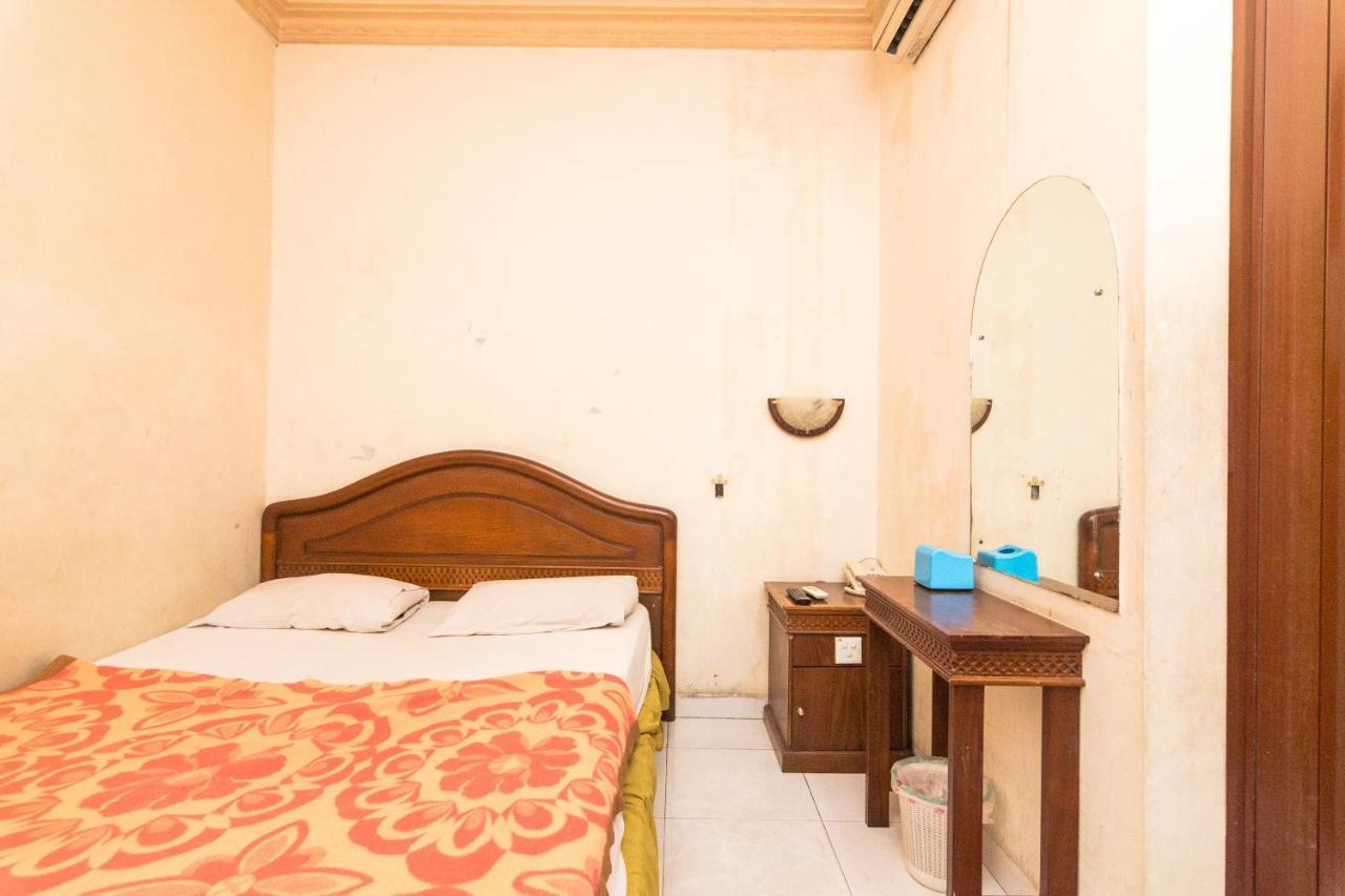 Oyo 2422 Rama Hotel ناغويا المظهر الخارجي الصورة
